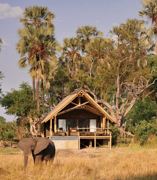 Eagle Island Lodge